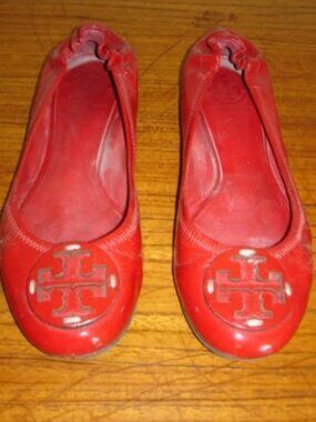 AUTH Tory Burch red "REVA" flats 8M